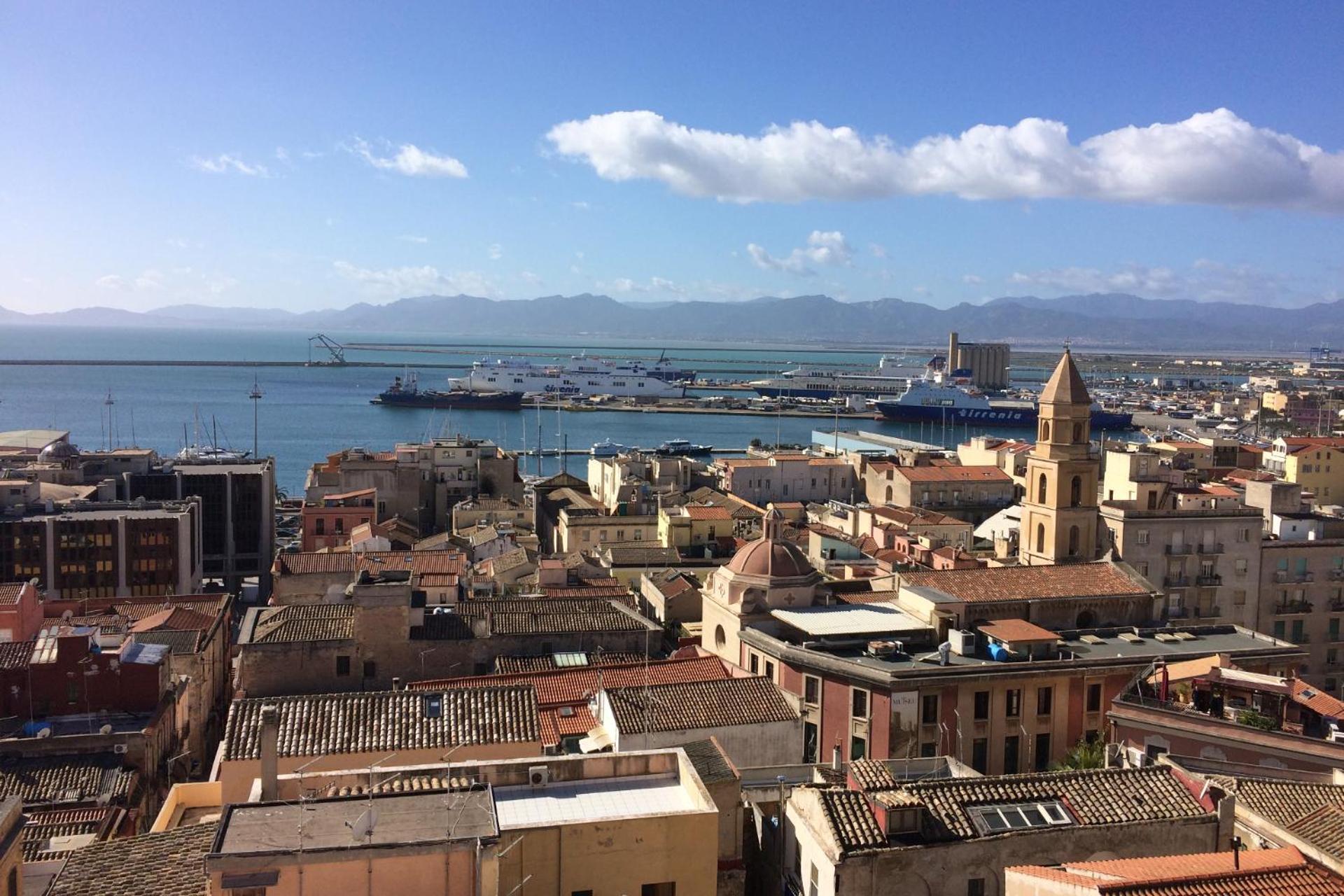 Cimarosa Room Affitti Brevi Cagliari Luaran gambar