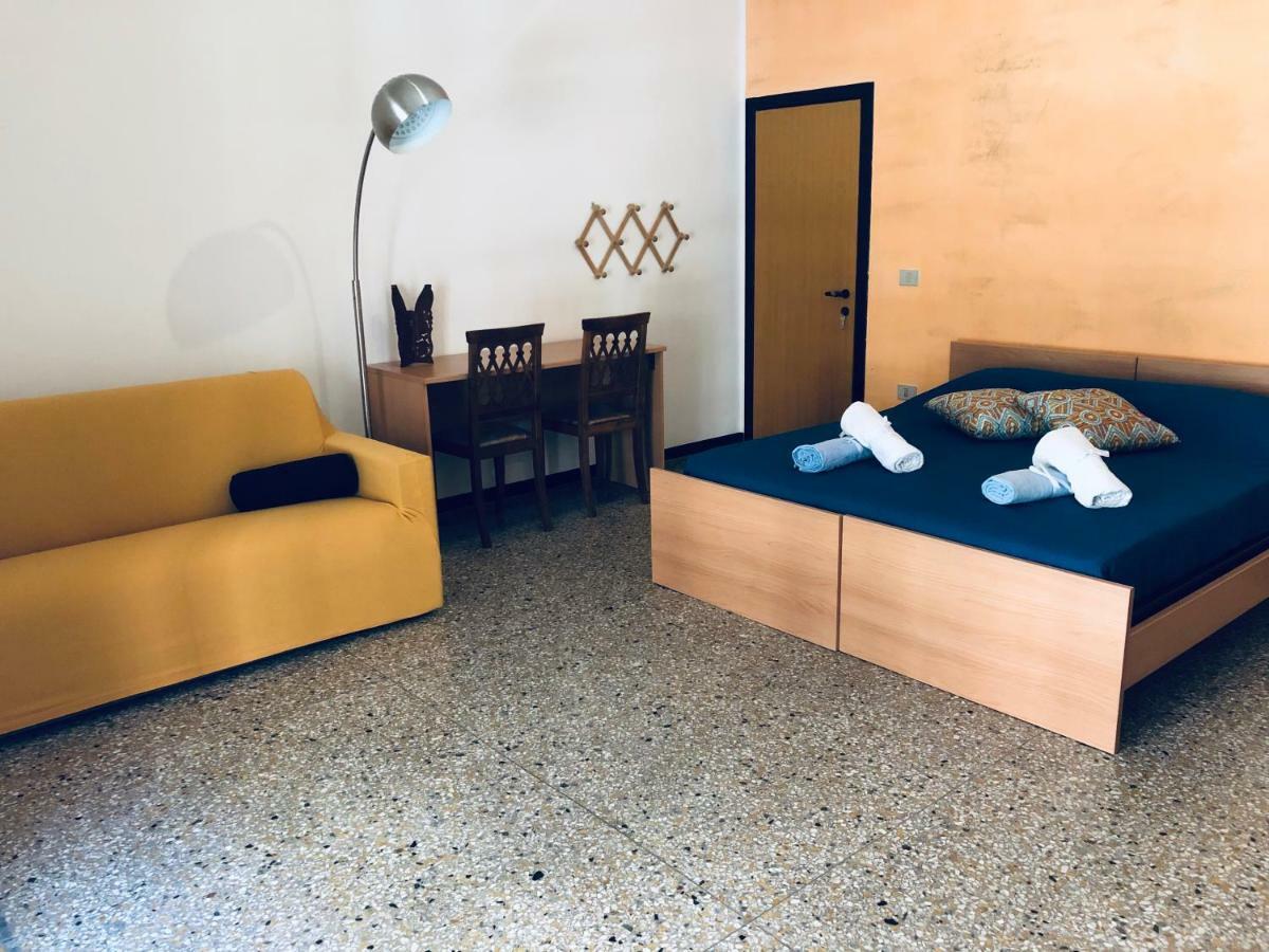 Cimarosa Room Affitti Brevi Cagliari Luaran gambar
